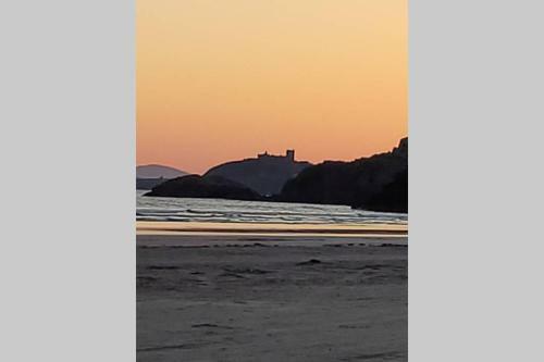 Porthmadog Harbour Town - High Street Apartment.