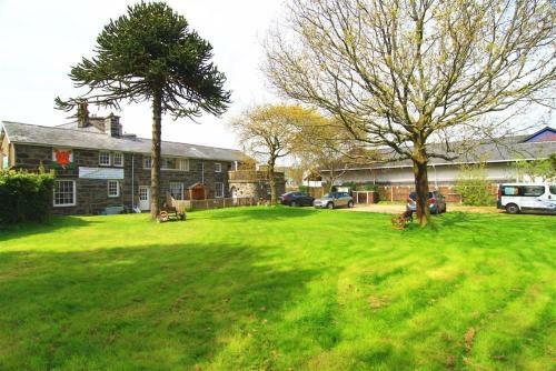 Garden & Treetop Flats, Porthmadog - Yt