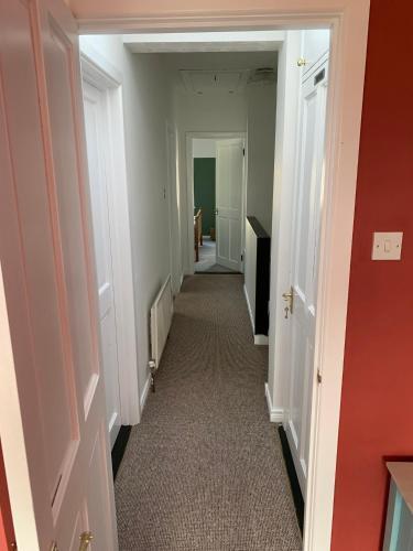 La Brisa-fully Refurbished, Perfect Local, Pet Friendly