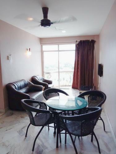 Glory Beach Resort Private Apartment
