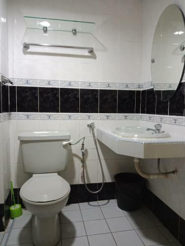 Glory Beach Resort Private Apartment