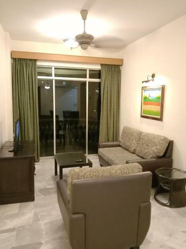 Glory Beach Resort Private Apartment