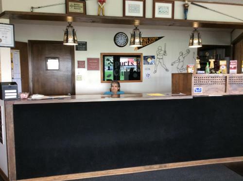 Sports Club Motel