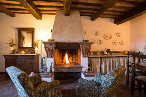 Hotel Castello Di Proceno Albergo Diffuso In Dimora D'epoca