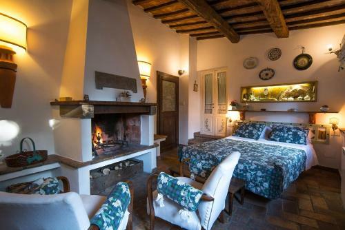 Hotel Castello Di Proceno Albergo Diffuso In Dimora D'epoca