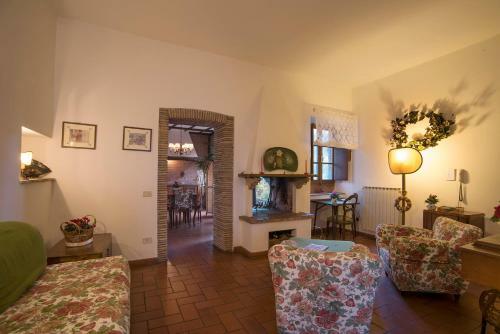 Hotel Castello Di Proceno Albergo Diffuso In Dimora D'epoca