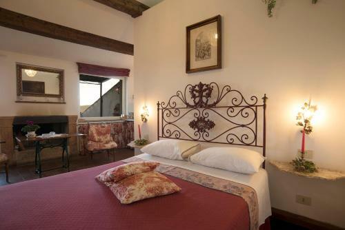 Hotel Castello Di Proceno Albergo Diffuso In Dimora D'epoca