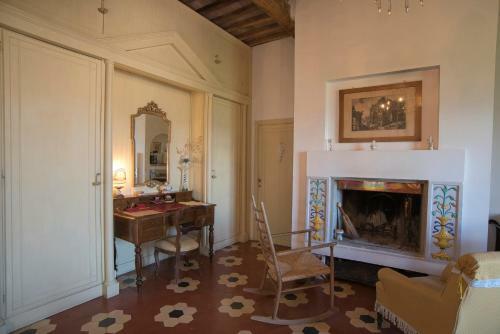 Hotel Castello Di Proceno Albergo Diffuso In Dimora D'epoca
