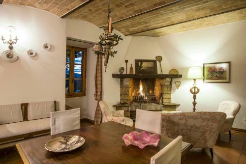 Hotel Castello Di Proceno Albergo Diffuso In Dimora D'epoca