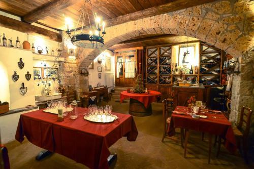 Hotel Castello Di Proceno Albergo Diffuso In Dimora D'epoca