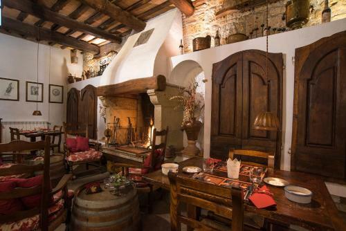 Hotel Castello Di Proceno Albergo Diffuso In Dimora D'epoca