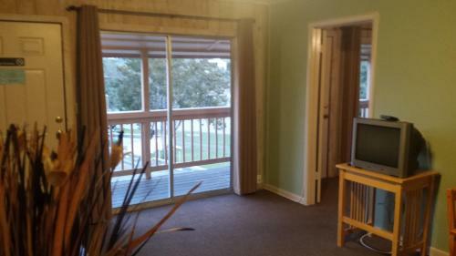 Lodge At Turkey Cove