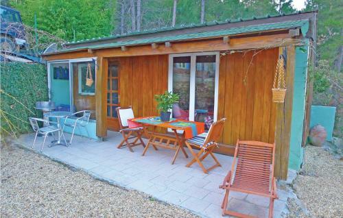 Holiday Home Gordes K-773