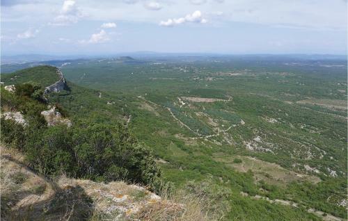 Holiday Home Gordes K-773