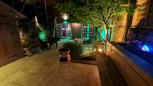Cottage Grove Homestay Rooms