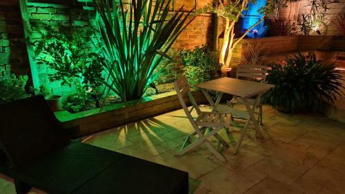Cottage Grove Homestay Rooms