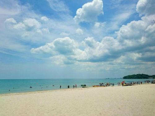 Apartamento Penginapan Berhadapan Laut