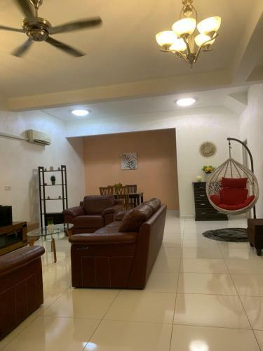 Homestay Tiara Villa
