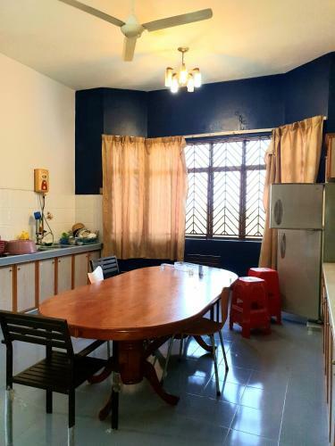 Seaview Bungalow