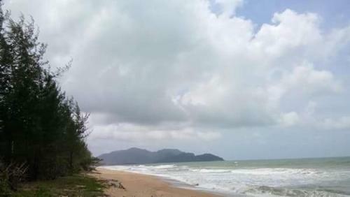 Paka Tamim Seaview Hotel