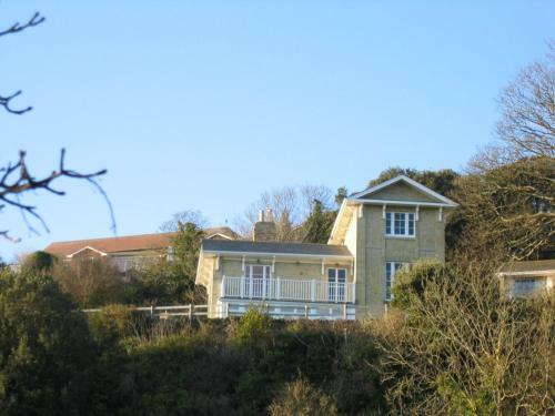 Ventnor Victorian Villa With Enviable Sea Views