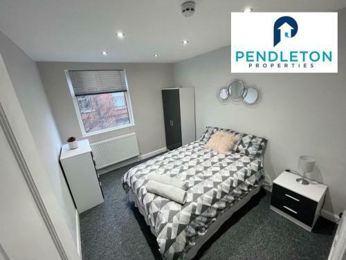 2 Bed Apartment For Contractor & Leisure Stays