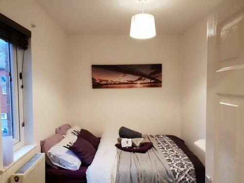 Hostal Preston Stocks Road Serviced House