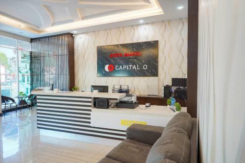 Capital O 89647 Atta Hotel