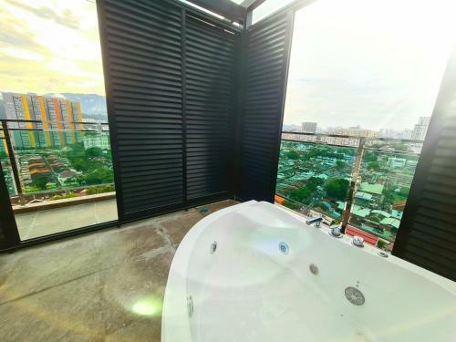 Atta Mansion Apartment@ Jelutong