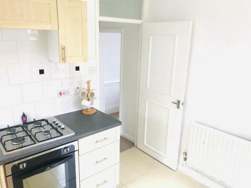 Aston Henry James Prospect Street - Stunning Studio Apartment