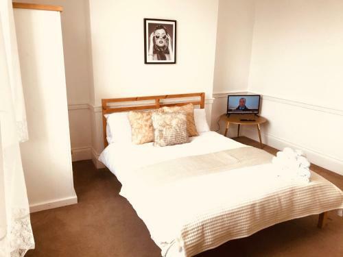 Aston Henry James Prospect Street - Stunning Studio Apartment