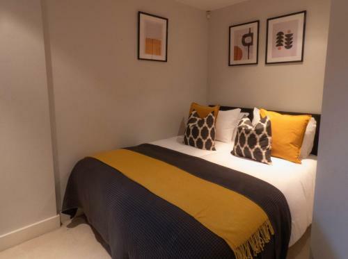 2 Bedroom Apartment In Reading Centre With Parking