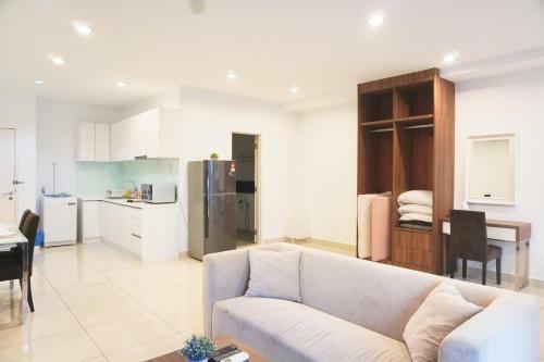 Gurney Drive Mansion One Serviced Apartment