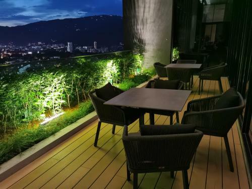 Apartamento Beacon Luxury Suites # Georgetown Skyline View # Sky Pool