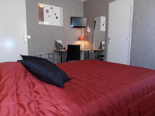 Le Crystal Hotel