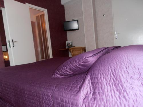Le Crystal Hotel