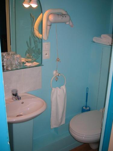 Le Crystal Hotel