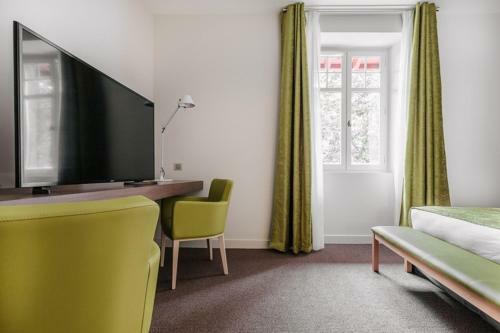 Hotel-caf� Du Trinquet