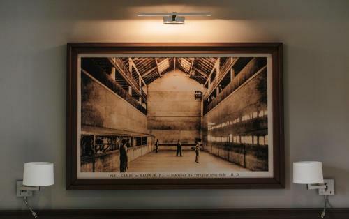 Hotel-caf� Du Trinquet