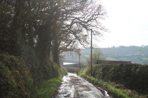 Lower Whitsleigh Farm Cottage