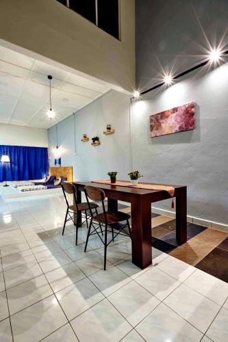 Home Art 103