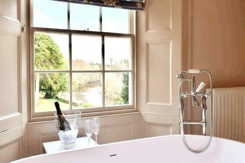 Georgian Villa In Richmond On The River Swale