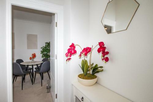 52 Madeira Park Flat 6