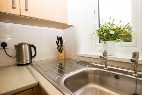 52 Madeira Park Flat 6
