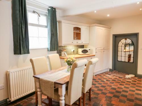 Buttercross Cottage