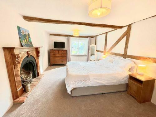 Walnut Tree House