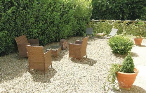 Holiday Home Ruffey Les Beaune Qr-1406
