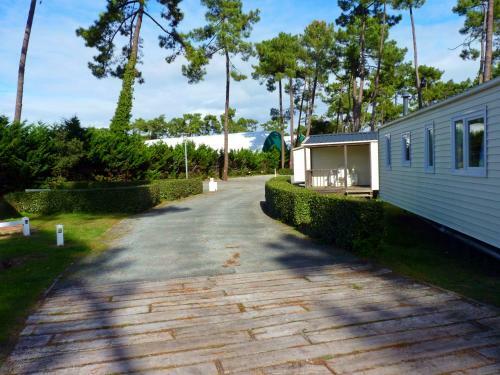 Camping Club Sous Les Pins