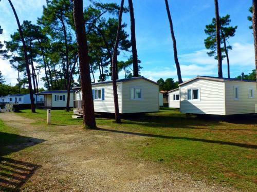 Camping Club Sous Les Pins