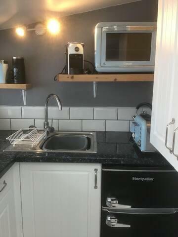 Apartamento The Beach Style Annexe... Dog Friendly!